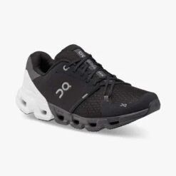 'On Running' Men's Cloudflyer 4 - Black / White -Outdoor Shoes Store 71.98677 cloudflyer 4 fw22 black white m g6 1024x1024@2x
